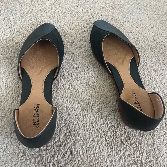 Black Leather Loafers - Picture 2 of 4